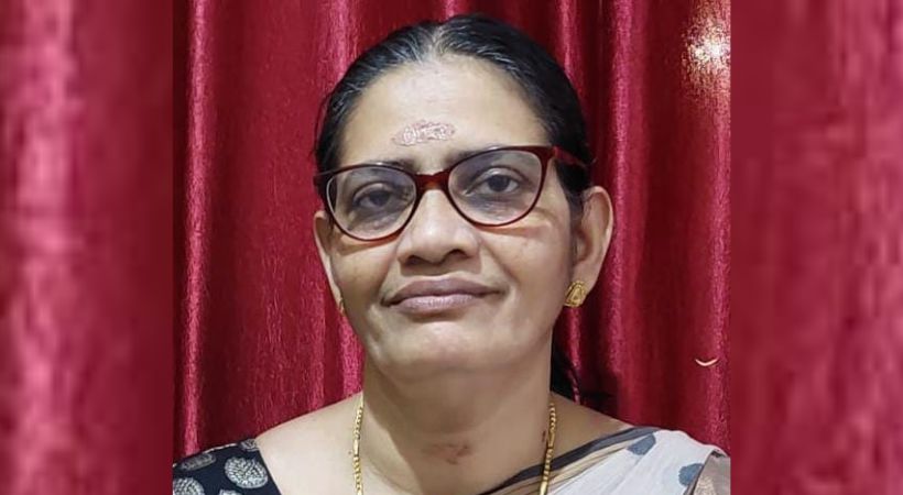 Kasaragod Govt College Ex principal M Rama apologized for his remarks against students
