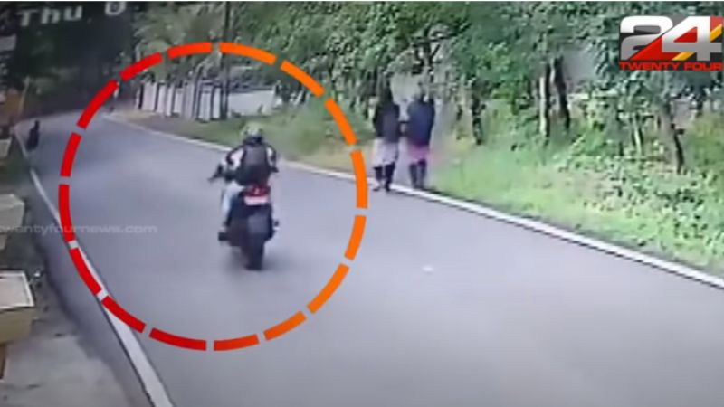 viral bike accident kallambalam