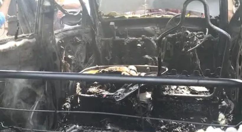 kannur car fire accident due to short circuit