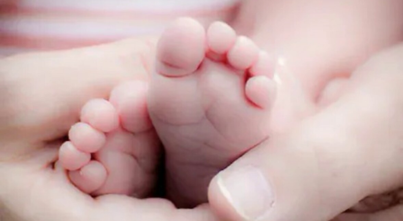 Pregnant woman delivers baby in an auto-rickshaw Palakkad