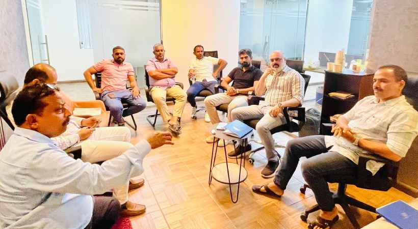 Mahal nilav' at dubai on feb 19