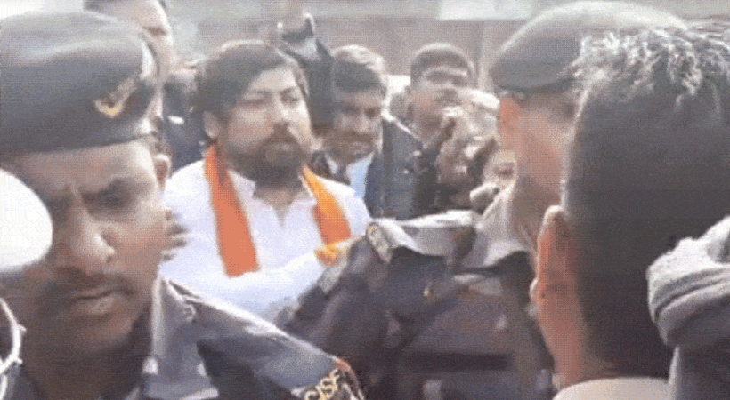 Union Minister Nisith Pramanik's convoy attacked in bengal