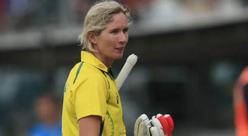 gujarat giants beth mooney