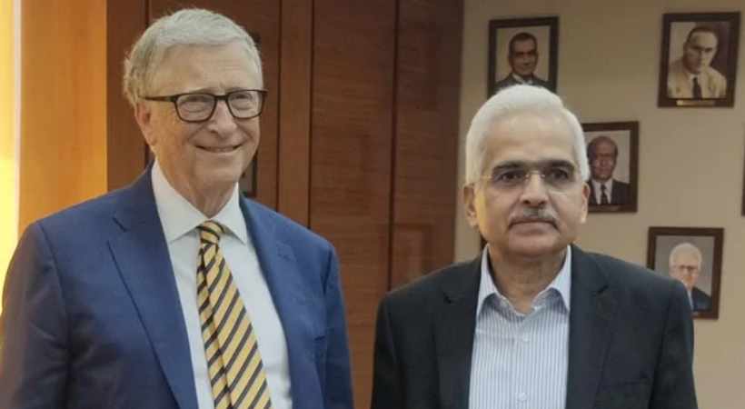 Bill Gates visited the Reserve Bank of India's office in Mumbai