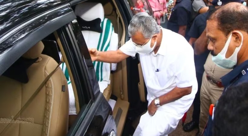 protest pinarayi vijayan continue