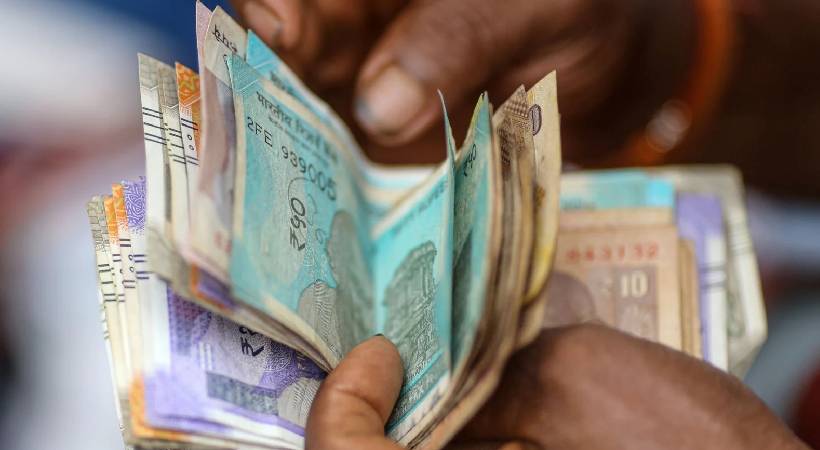 how to invest steadily to earn 11 lakhs