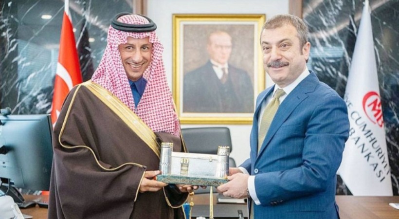 Minister of Tourism and Chairman of the Saudi Fund for Development (SFD) Board of Directors Ahmed Aqeel Al-Khateeb, signed an agreement with the Governor of the Central Bank of Turkey Şahap Kavcıoğlu, to make a significant $5 billion deposit into the Central Bank.