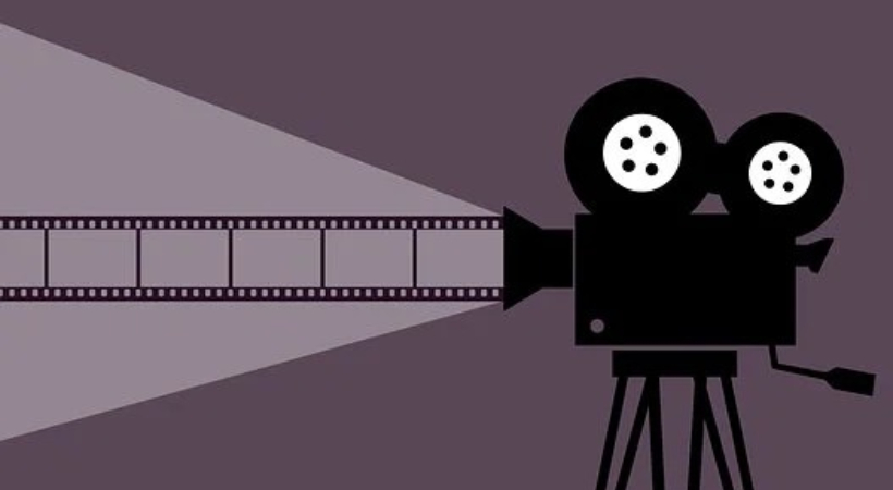 Film studies program for journalism students