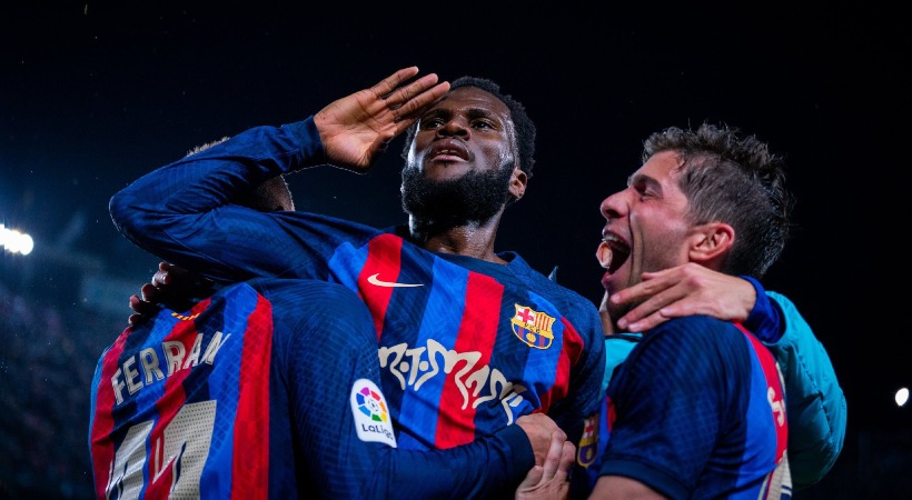 Frank Kessie celebrating EL Classico goal