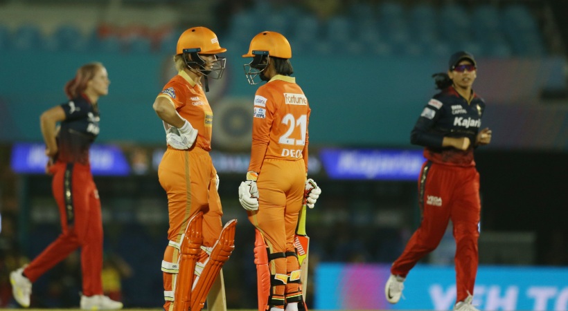 WPL Gujarat Giants won RCB