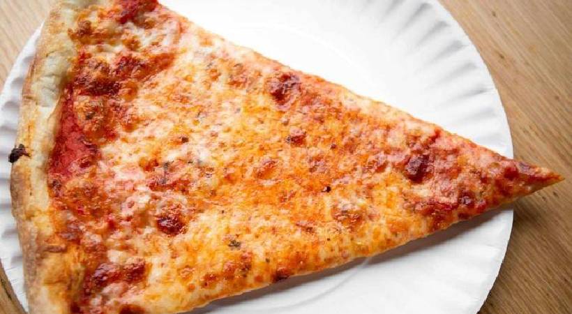 Florida Man Arrested For Slapping Woman Face With Pizza Slice