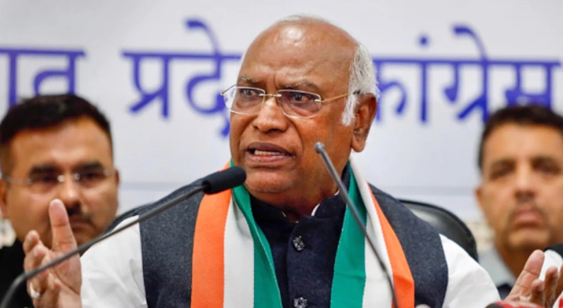 No question of apology, says Kharge as BJP attacks Rahul Gandhi for his 'democracy' remarks