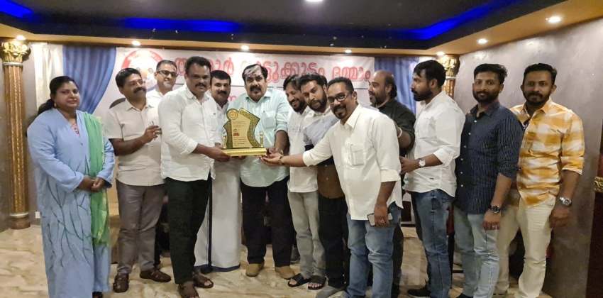 Philanthropist Hameed Kanichatil sent off by Thrissur community