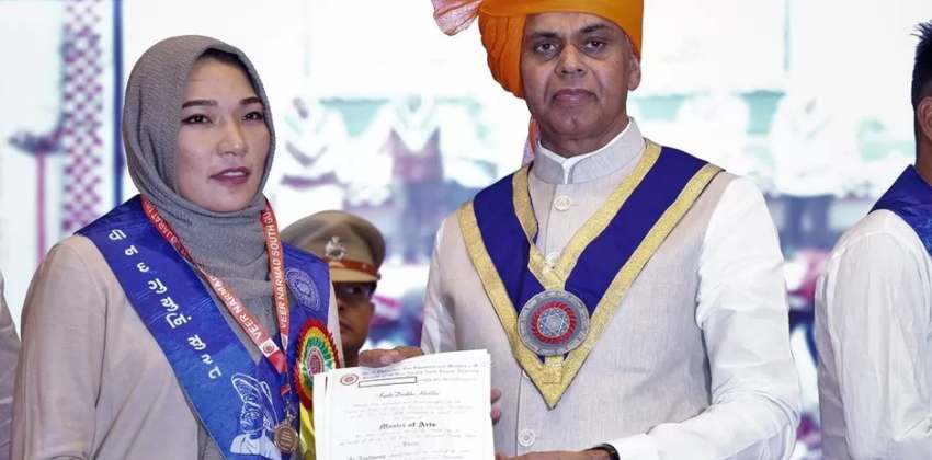 Razia muradi afghan-woman-who-won-university-gold-in-india
