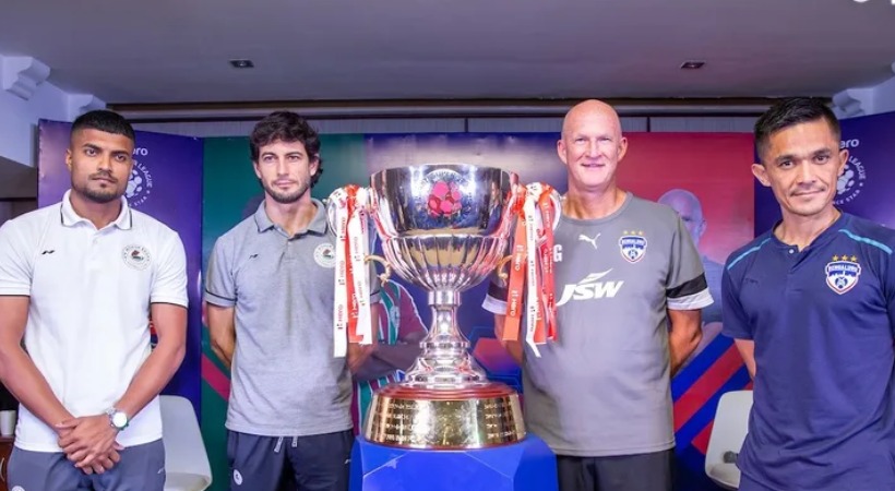Team officials with ISL Trophy befor final