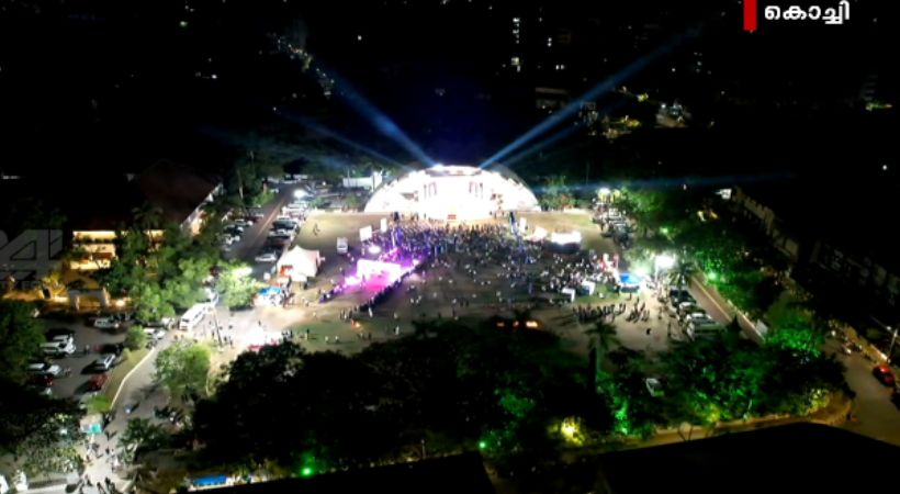 400 people participated in the Pink Midnight Marathon