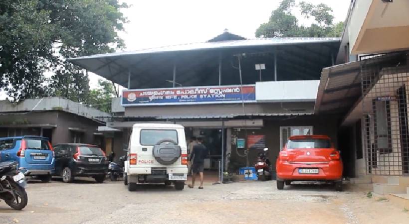 chadayamangalam 52 kilogram ganja seized