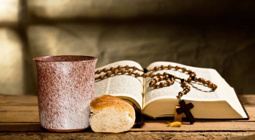maundy thursday april 6 2023