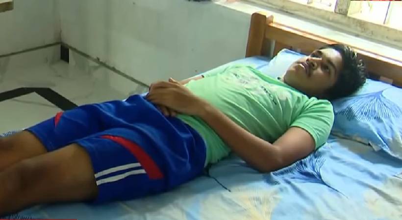 14 year old paralyzed after taking rabies vaccine
