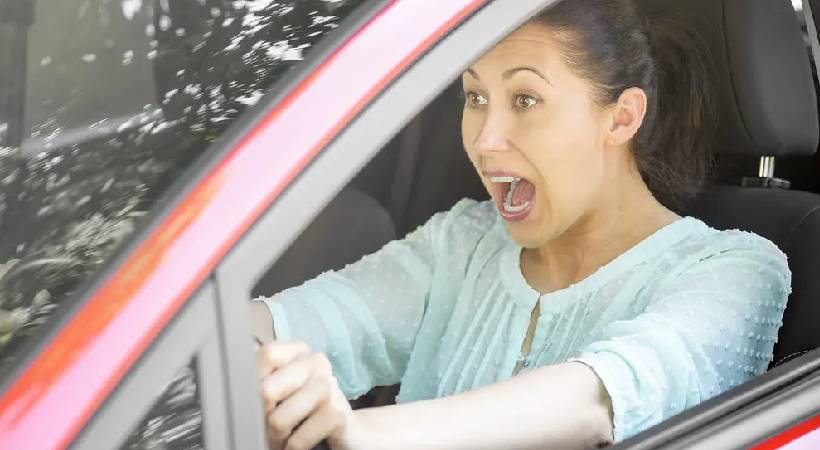 what to do when brake fails while driving