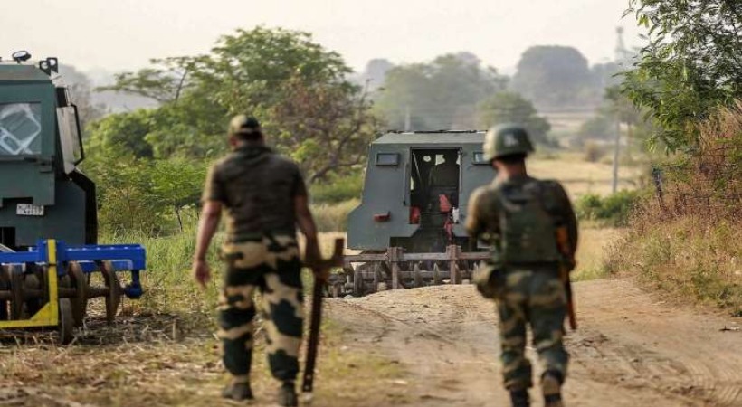 BSF apprehends Pakistani citizen trying to enter India