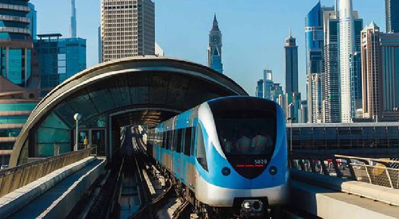 Dubai Metro crossed 200 crores total passengers