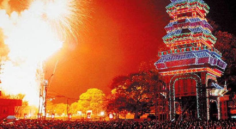 Fire works of Trissur Pooram