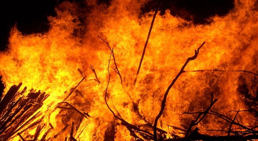 Palakkad houses and Vehicles were set on fire