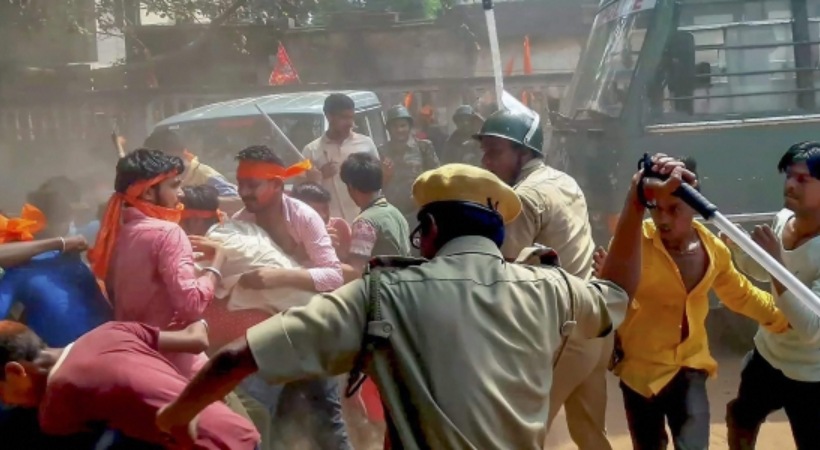 Police baton-charge an armed crowd that allegedly barged into a police station over Ram Navami clashes