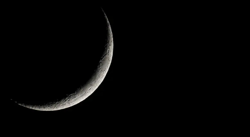 Image of crescent moon