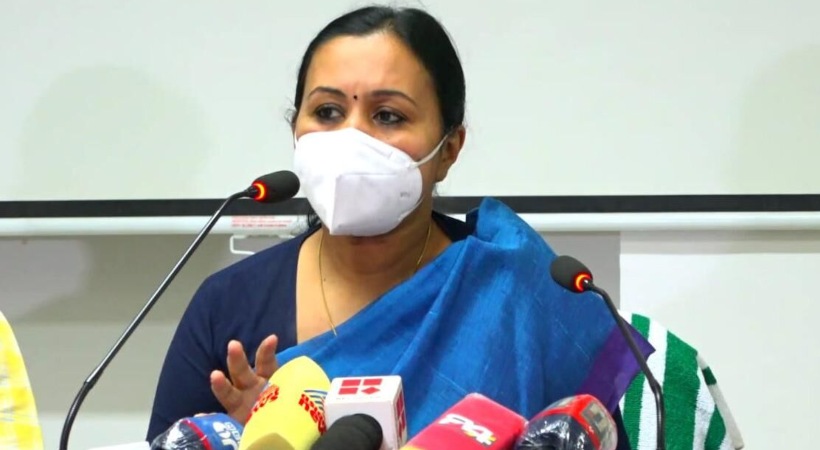 Health minister says free treatment to elathur train attack victims