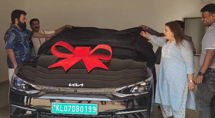 KIA EV 6 Mohanlal birthday gift