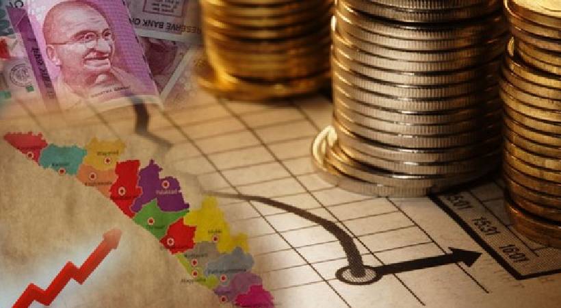 cm pinarayi vijayan against union government over decision to cut down borrowing limit