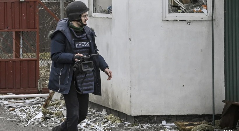 French Journalist Killed In Eastern Ukraine By Rocket Fire
