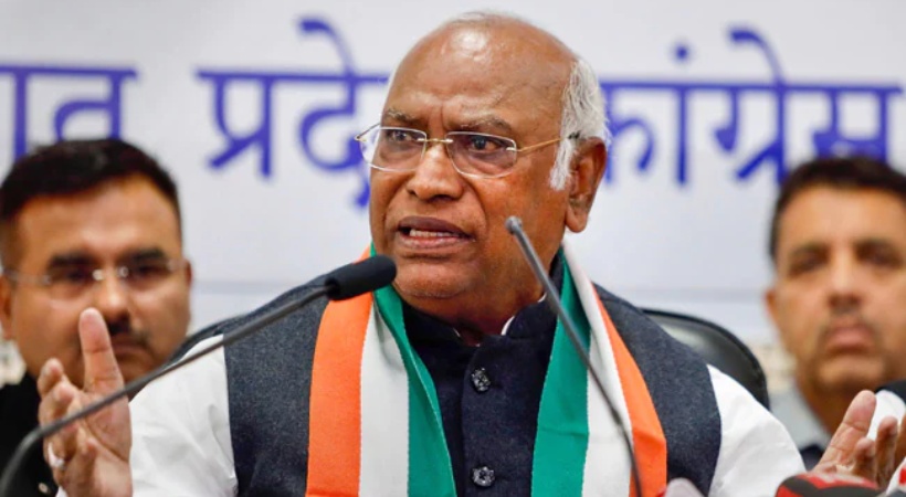 Kharge against Modi for withdrawal of Rs 2000 note