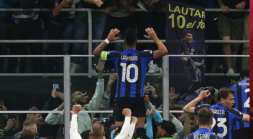Image of Lautaro Celebrating for Inter Milan in Champions League