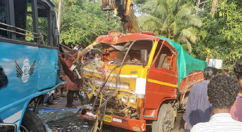 konni bus and tipper lorry accident