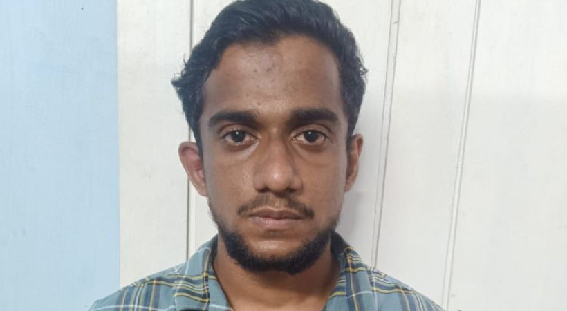 Sports teacher arrested for molesting school girl