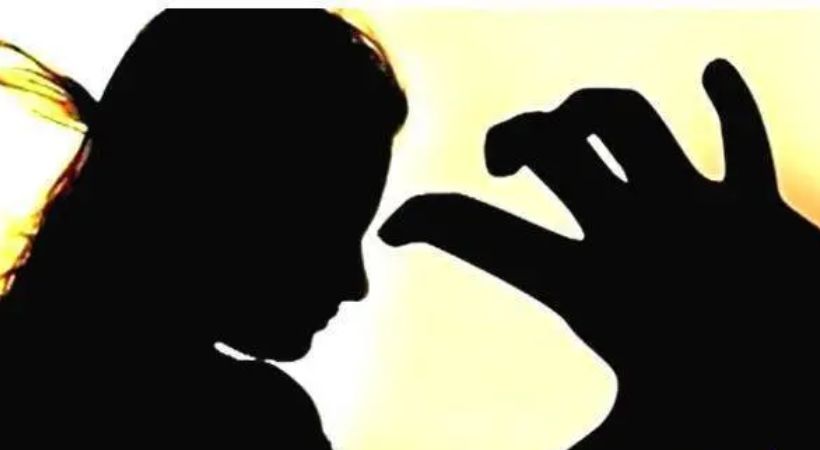 Misbehavior of bike rider towards the woman moolavilakam