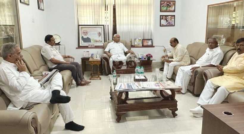Basavaraj Bommai started meeting with senior leaders