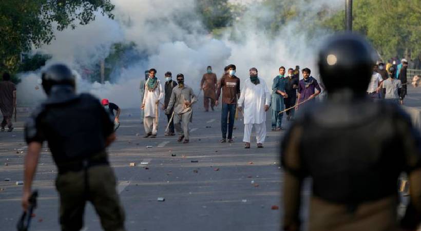 Conflict in Pakistan after Imran's arrest one killed