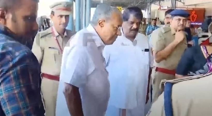 Boat acciden Tanur Pinarayi Vijayan and ministers visit