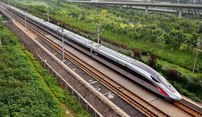 three-booked-for-cheating-bullet-train-project-affected-farmer-of-rs-75-lakh