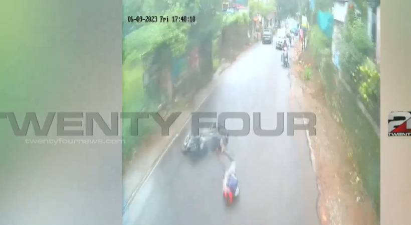 pathanamthitta bike rider miraculous escape from accident