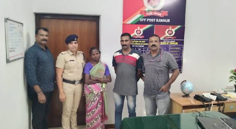 woman tries to rob railway cable