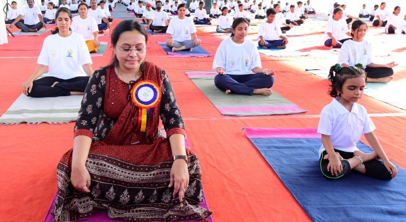 Ayush yoga clubs will help prevent lifestyle diseases_ Health Minister