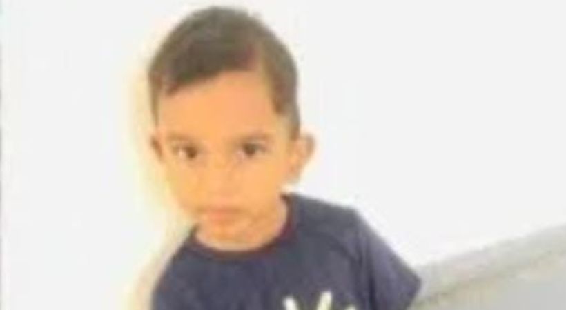 small boy died after falling into septic tank kannur