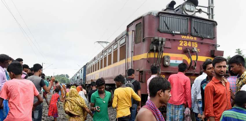 how-many-railway-ministers-have-resigned-on-moral-grounds-in-india