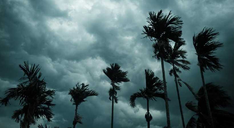 Monsoon reaches near to Kerala