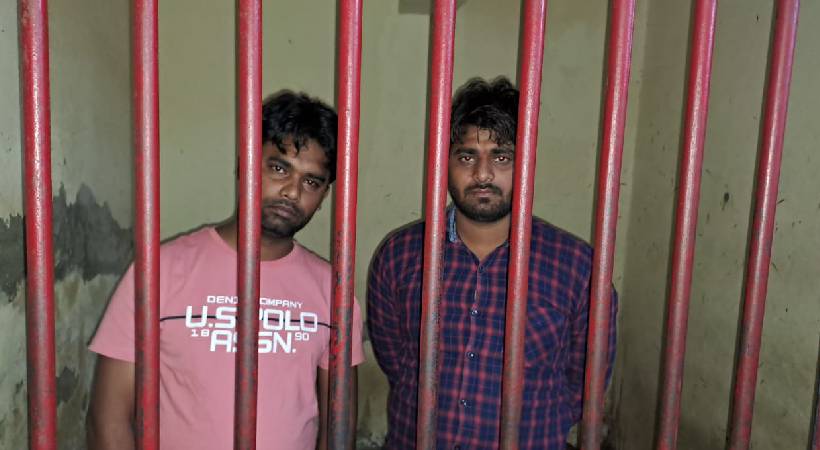 governor arif mohammed khan attack 2 arrested